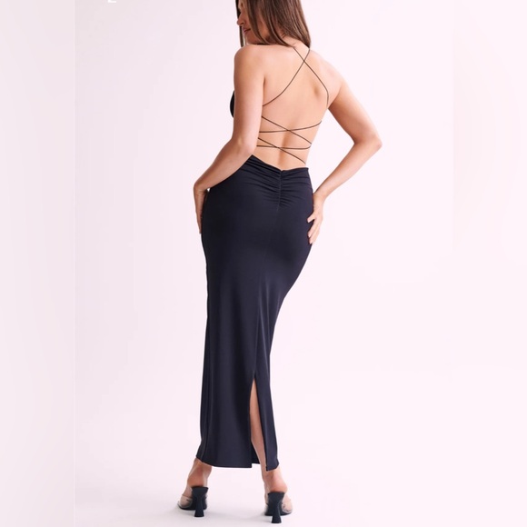 MESHKI - NWT - Size M - Black Backless Maxi Dress - Picture 7 of 8